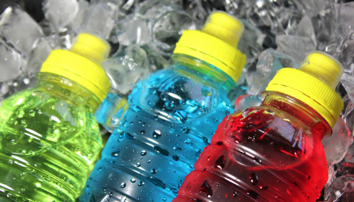 Understanding the choice between water and sports drinks
