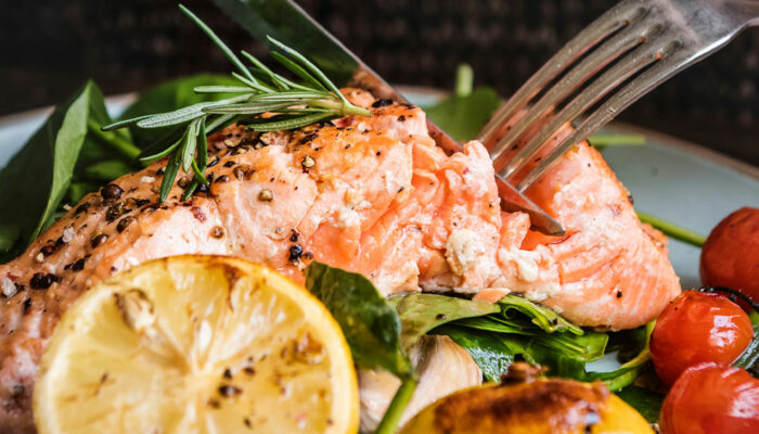 Top 9 foods for managing macular degeneration