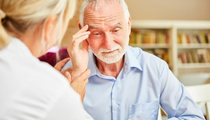 8 Warning Signs of Dementia That Should Not Be Ignored