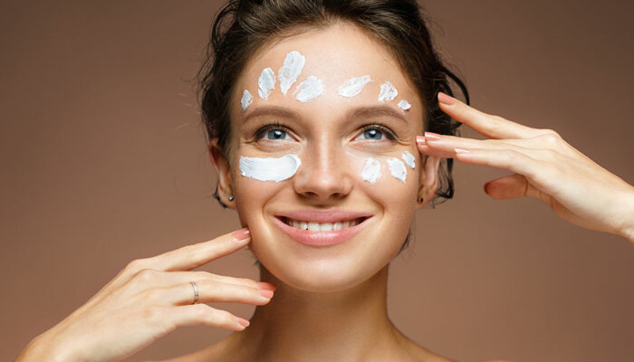 Tips for buying and using anti-aging skin products