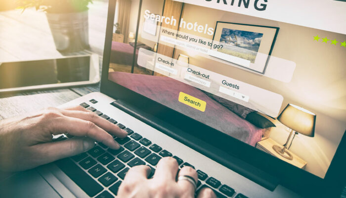 6 Mistakes to Avoid While Booking a Hotel Stay